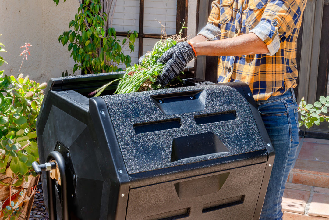 Insulated 30-gallon Compost Tumbler